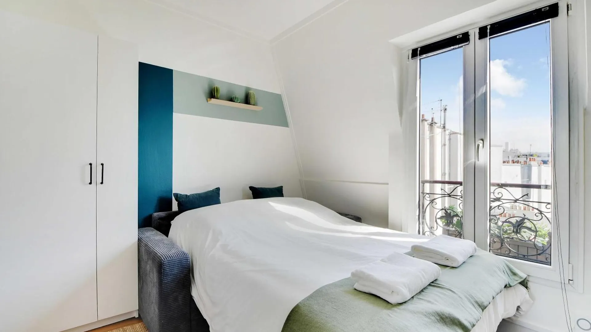 Ideal Studio For 2 People - Marche Des Batignolles Paris 0*,